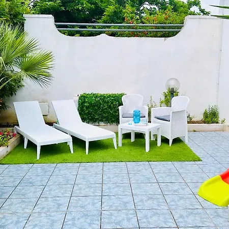 Azzurra *