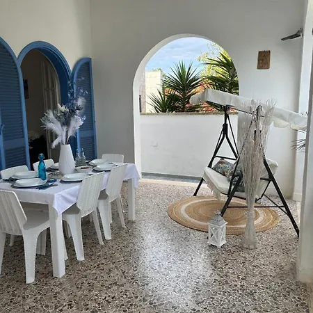Azzurra Villa *