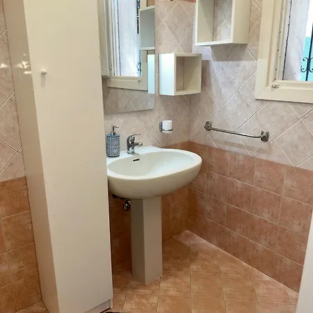 Azzurra Villa *