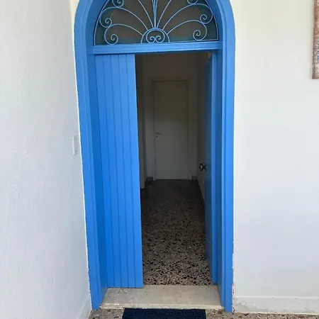Azzurra *